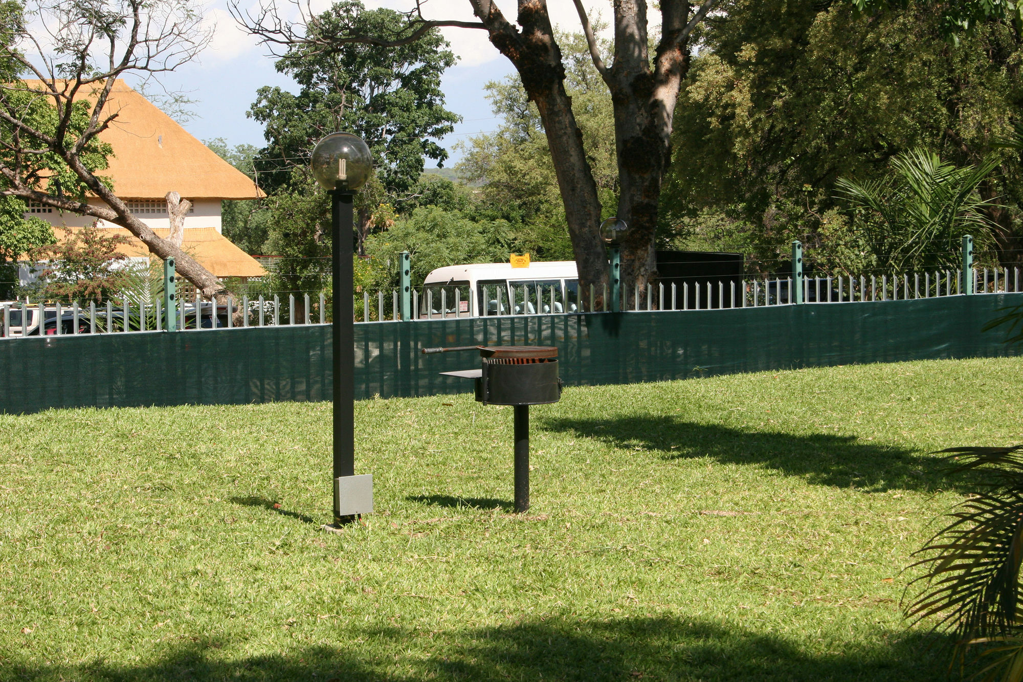 N1 Hotel & Campsite Victoria Falls Exterior photo